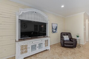 Ferienhaus, Mehrere Betten, Poolzugang, Bergblick (119TH Sun City) | Innenbereich