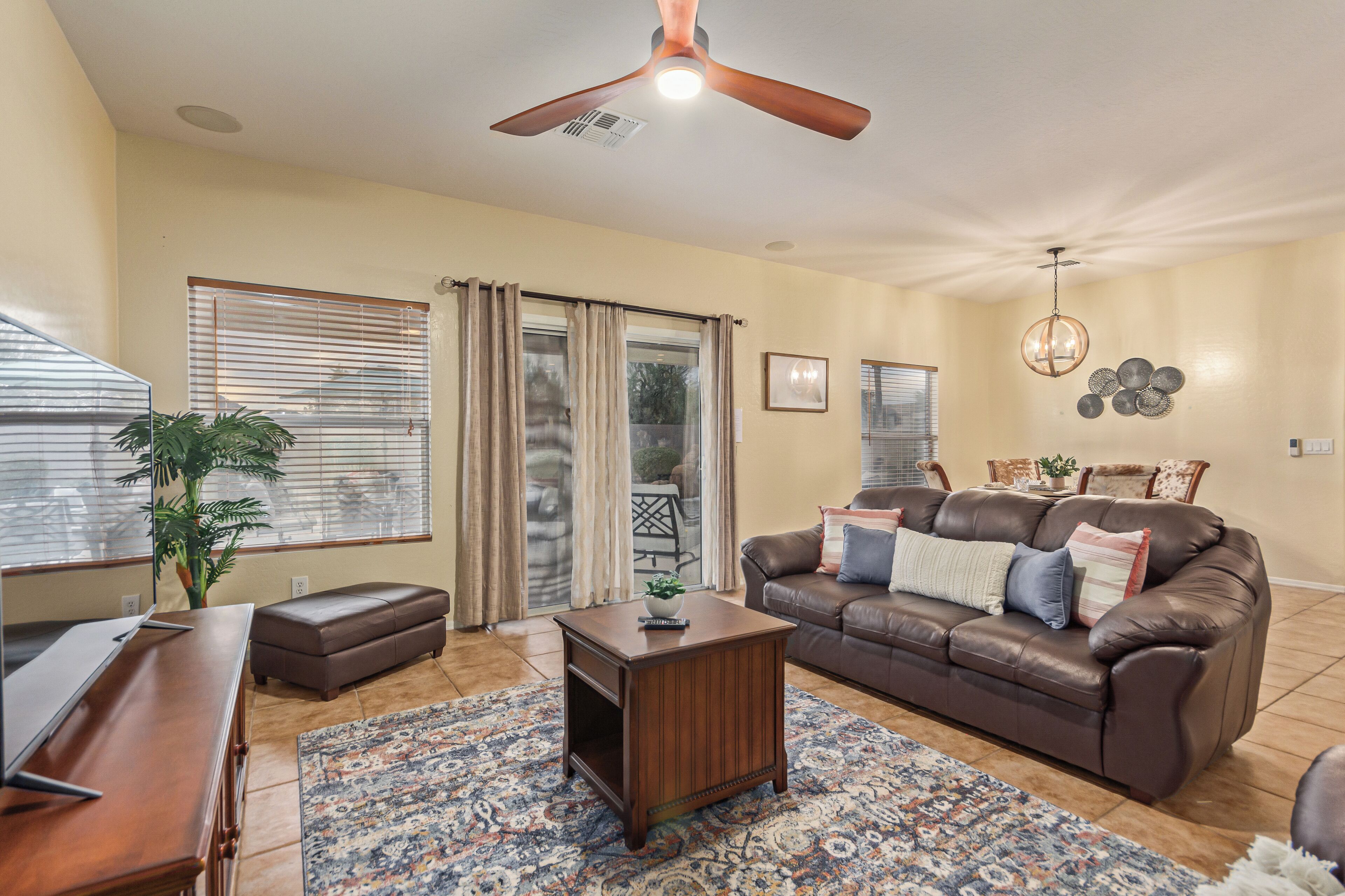 House, Multiple Beds, Pool Access, City View (Blackfoot Two San Tan Valley) | Living area