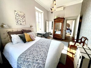 3 bedrooms, in-room safe, desk, iron/ironing board