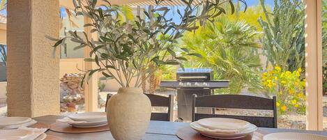 Maison, plusieurs lits, accès piscine, vue jardin (Nacoma Sun Lakes) | Restauration extérieure