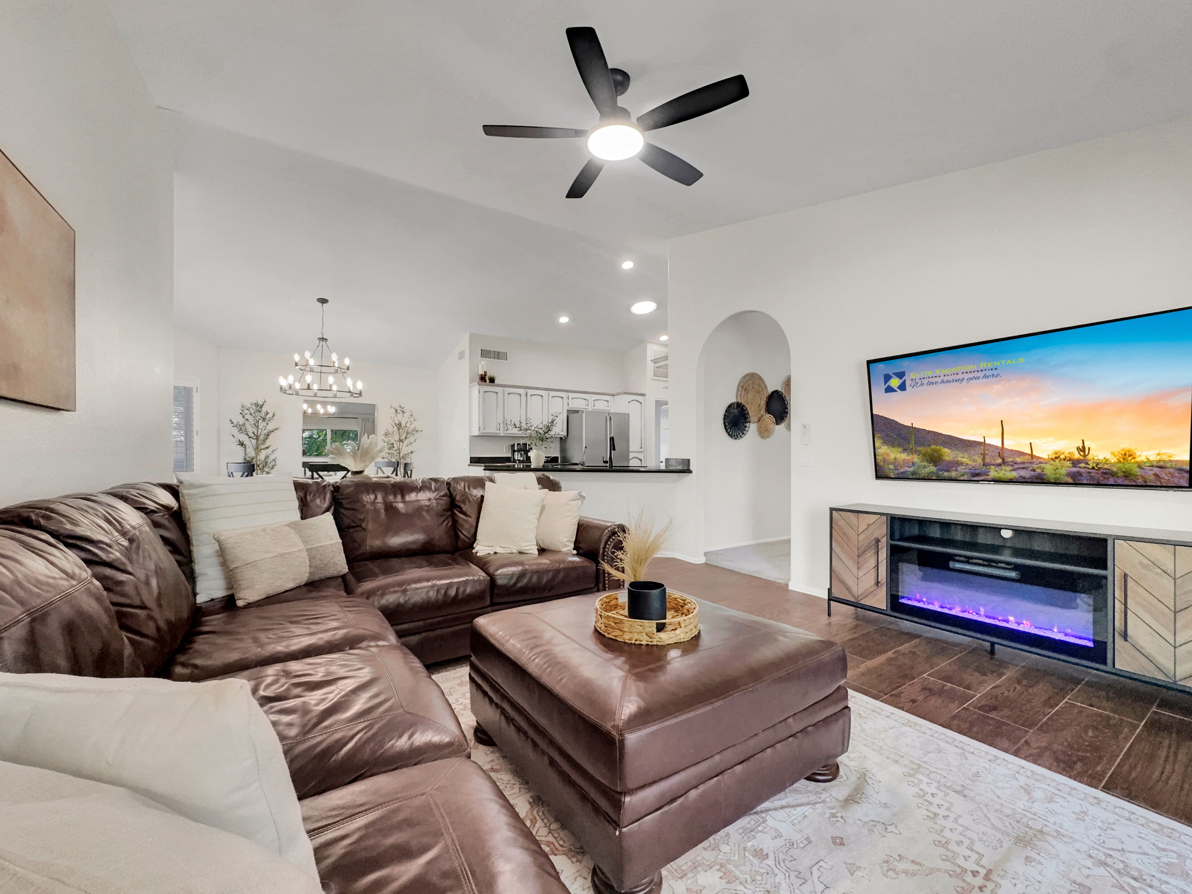 บริเวณนั่งเล่น