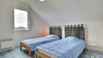 4 chambres, fer et planche à repasser, Wi-Fi gratuit
