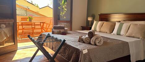 1 chambre, fer et planche à repasser, Wi-Fi, draps fournis