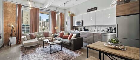 Téléviseur, bureau