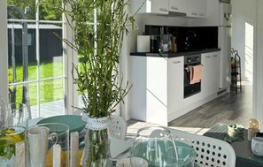 Réfrigérateur, four, plaque de cuisson, lave-vaisselle