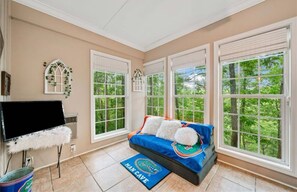 TV connectée, cheminée