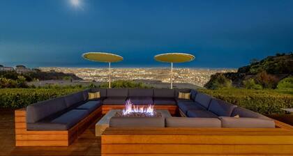 Luxe Hollywood Hills Modern, City Views, Pool/Spa