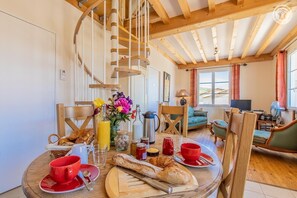 Dining - La Vigneraie - FUISSE (FUISSE)