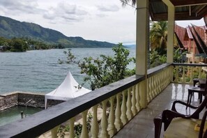 View from property - Sibayak Guest house (Samosir Regency)