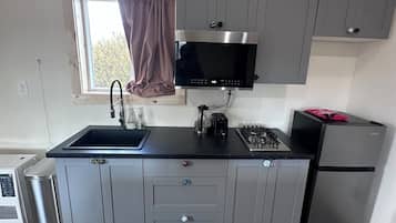 Microwave, stovetop