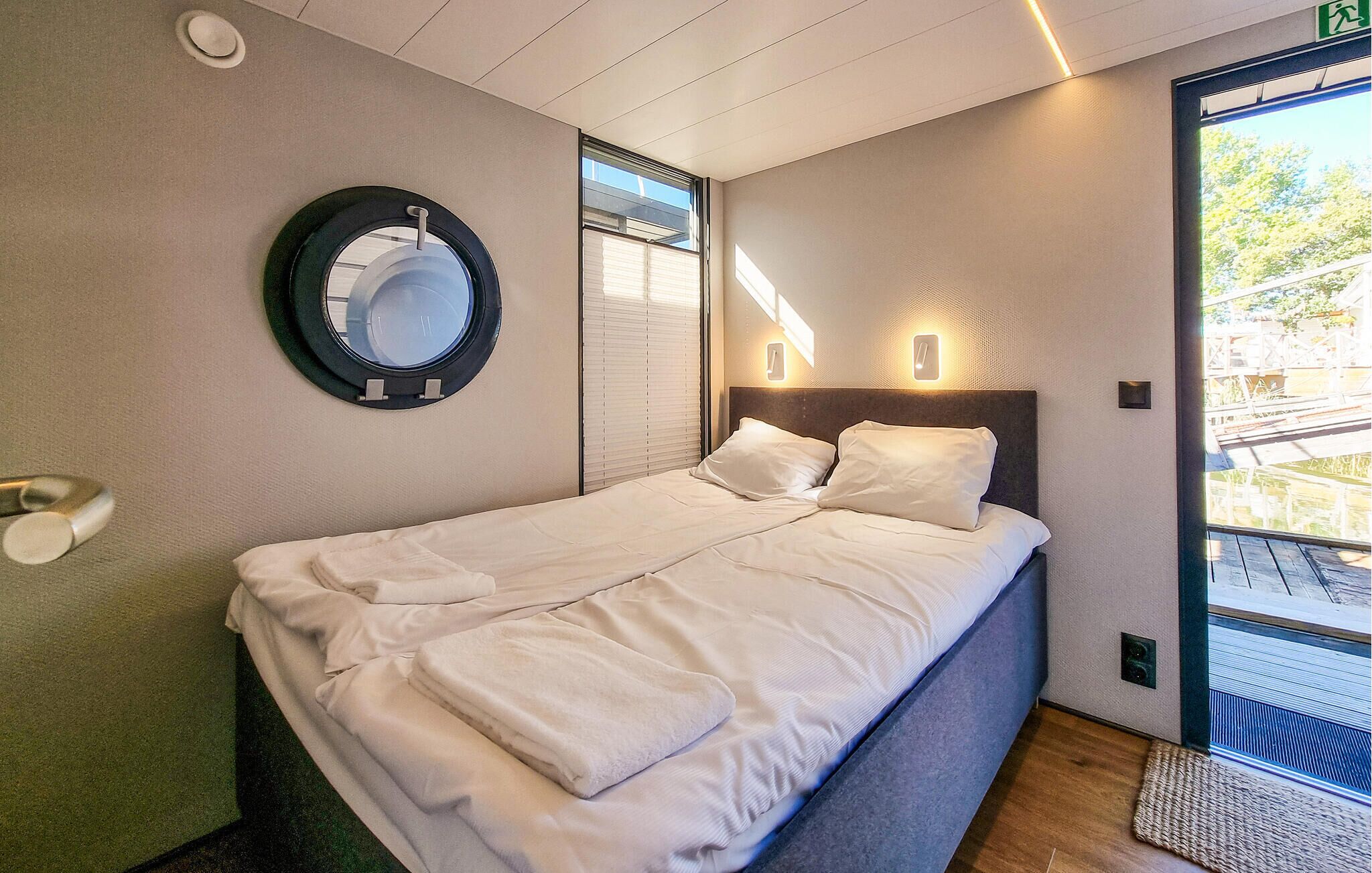 2 bedrooms, free WiFi