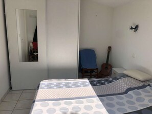 3 chambres, accès au Wi-Fi (inclus)