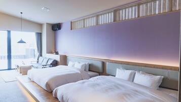 Suite, no fumadores, baño privado (Hot spring suite) | Caja fuerte, tabla de planchar con plancha, wifi gratis y ropa de cama