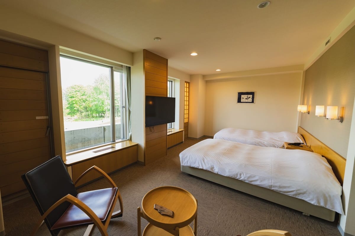 Superior Twin Room | In-room safe, iron/ironing board, free WiFi