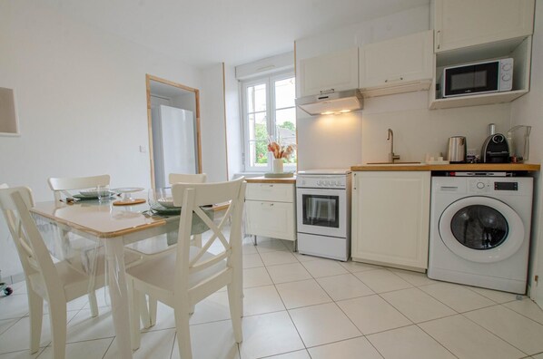 Mikrowelle, Hochstuhl