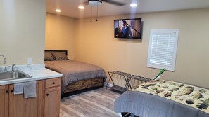1 habitación y ropa de cama 