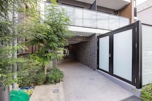 Interior - Renaissance Court Jiyugaoka (Tokyo)