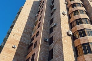 Exterior - Feier hotel (Yerevan)