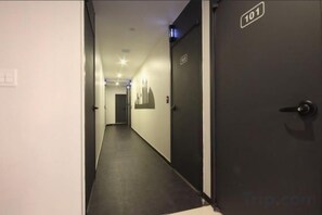 Unclassified image, 5 of 6, button - 1RUA (Busan)