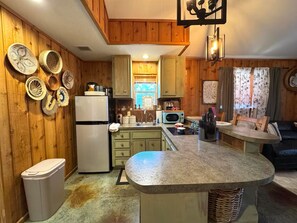 Four à micro-ondes, surface de cuisson