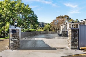 Property grounds - The Villa at Wolfe Street (Whangārei)