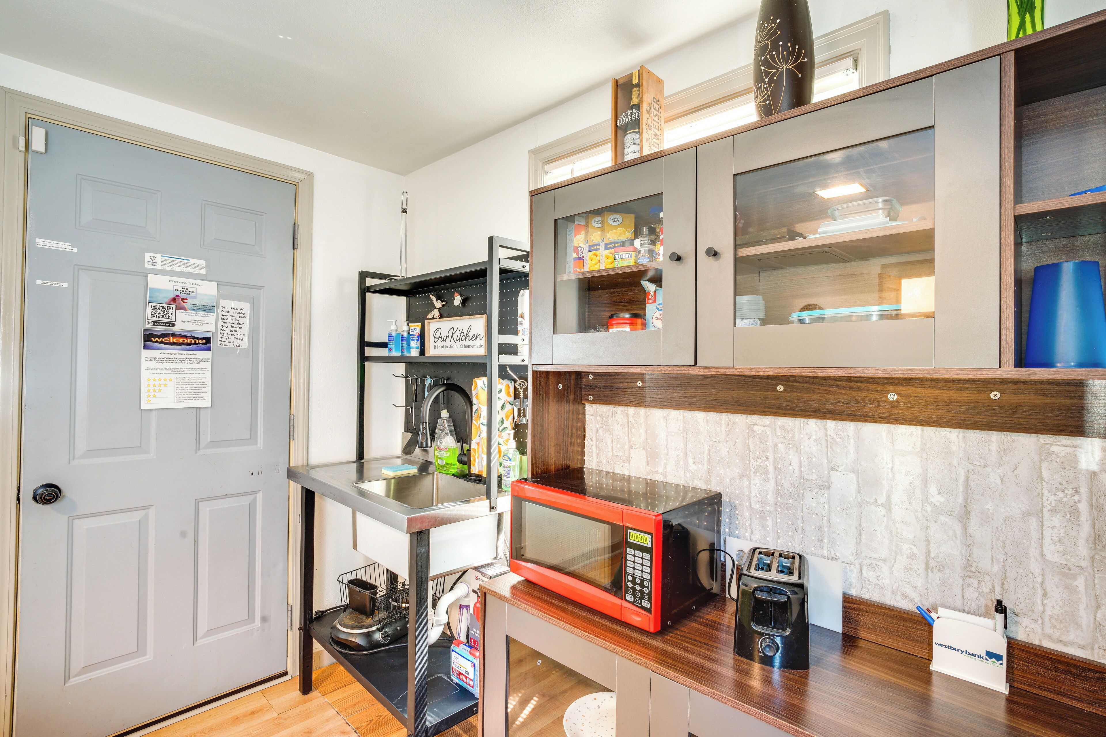 Apartment (0 Bedroom) | Interior