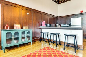 Apartment (0 Bedroom) | Interior