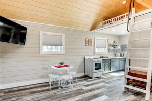 Interior - Pet Friendly! Norfork Lake Getaway w/ Fire Pit (Mountain Home)