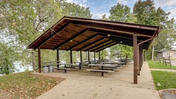 Apartment (0 Bedroom) | Interior