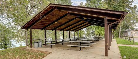 Apartment (0 Bedroom) | Interior