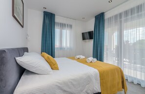 3 chambres, accĂšs Ă Internet