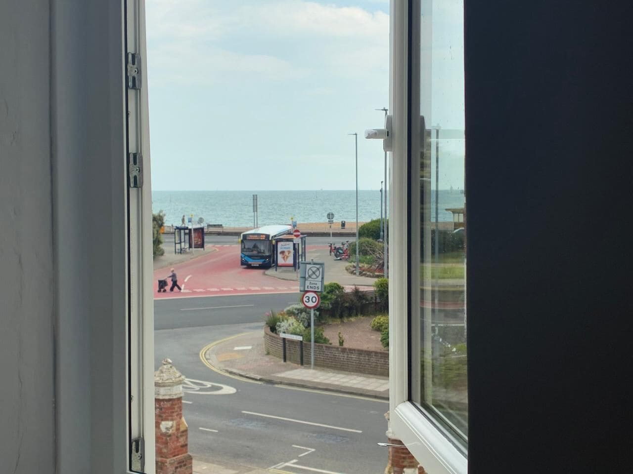 Superior-Studio, eingeschränkter Meerblick | Schallisolierte Zimmer, Bügeleisen/Bügelbrett, kostenloses WLAN