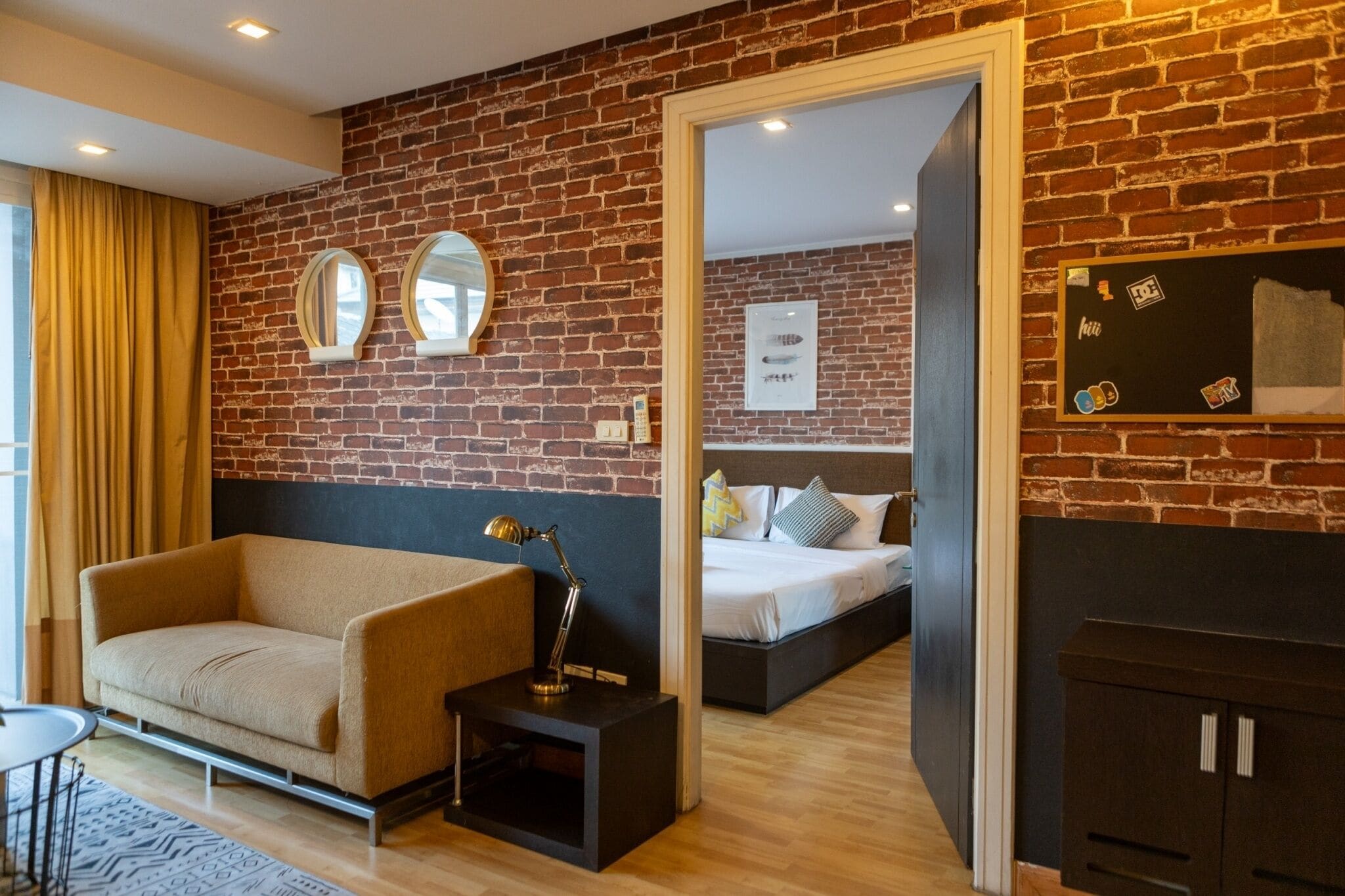 Chambre Double Deluxe, vue ville | Salle de séjour