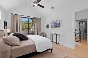 4 chambres, fer et planche à repasser, accès à Internet, literie fournie