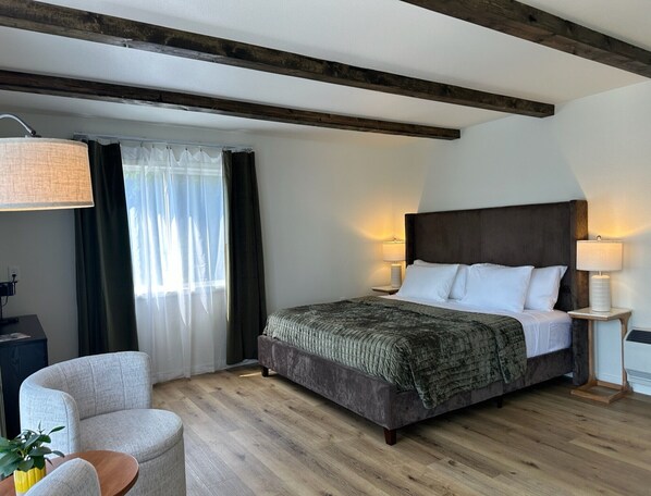 Habitación, 1 cama King size, para no fumadores, aire acondicionado | Wifi gratis y ropa de cama 