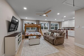 6 slaapkamers, internet, beddengoed