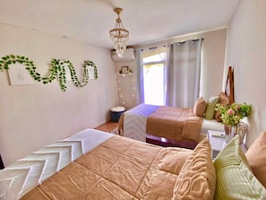 2 chambres, bureau, accĂšs au Wi-Fi (inclus), literie fournie