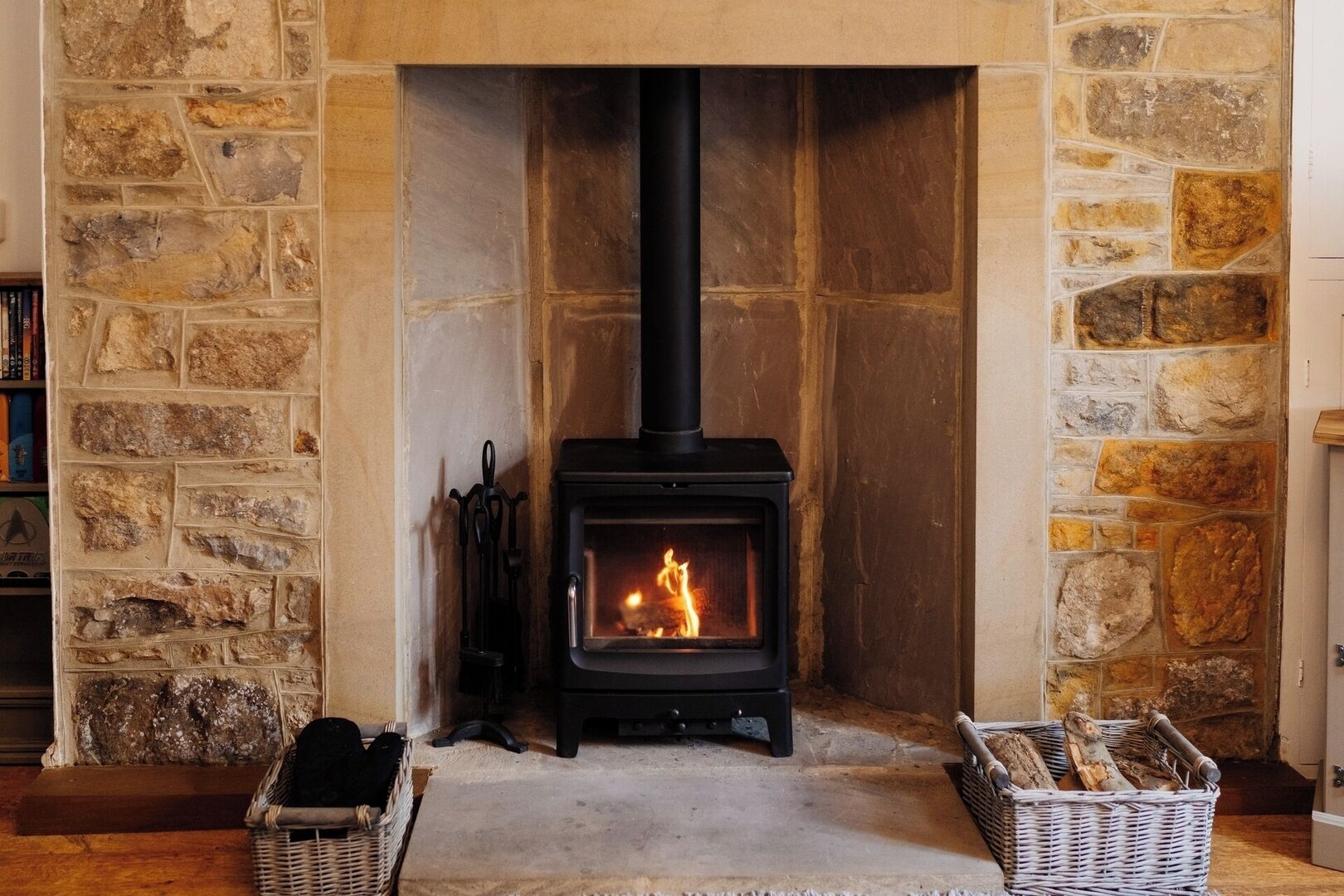 المنشأة من الداخل