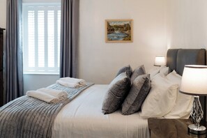 2 bedrooms, iron/ironing board, travel crib, WiFi