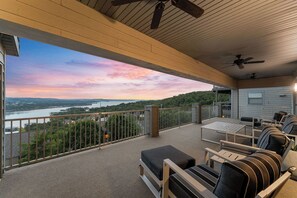 Terrace/patio - Big Bear Getaway w/ Views (Branson)