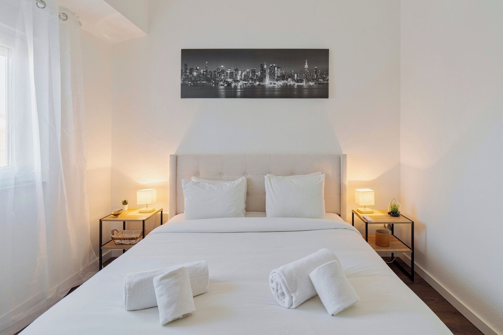 2 bedrooms, travel crib, WiFi, bed sheets