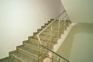 Unclassified image, 5 of 17, button - J60 Suites, Ashok Vihar - Near Netaji Subhash Place (North West Delhi)