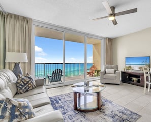 TV, table tennis - BeachFront-5 Pools, Starbucks, Movies at Majestic Beach Resort (Panama City Beach)