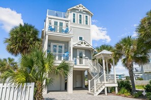 Exterior - 🌅 Chasing Sunsets | Harbor + Gulf Views | FREE Parasailing ☀️ (Destin)