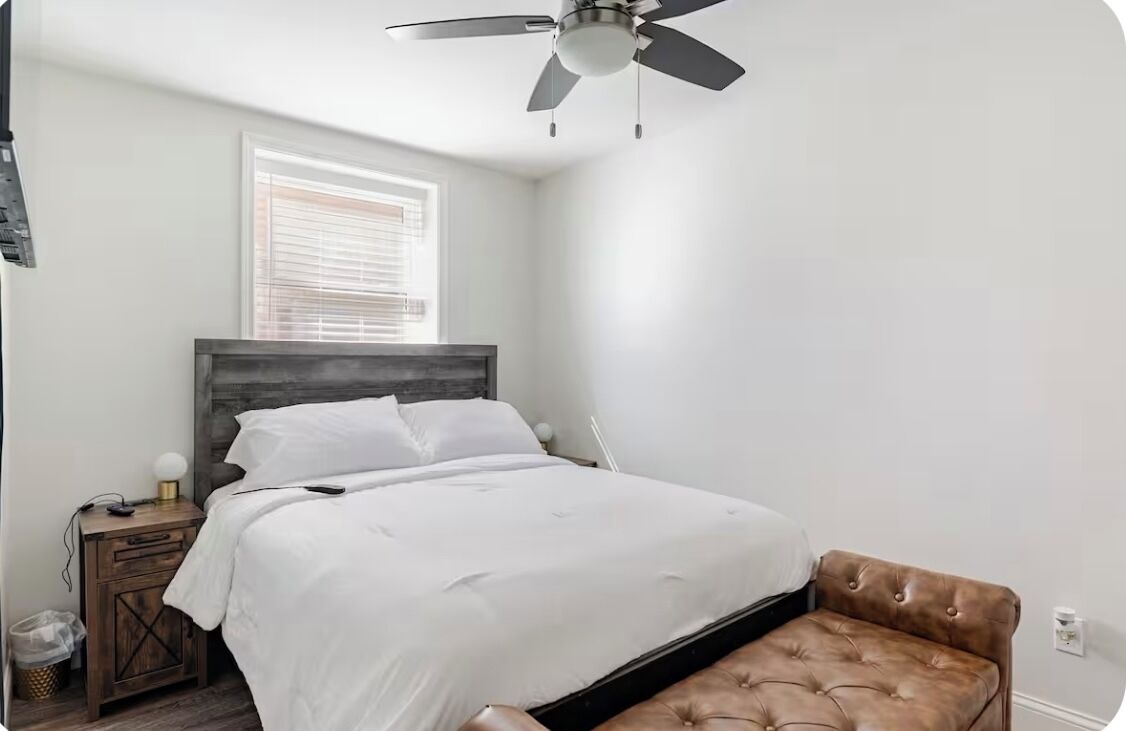 1 bedroom, in-room safe, iron/ironing board, free WiFi