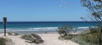 Paradise in Peregian - a little gem steps to beach