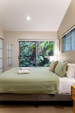 2 chambres, fer et planche à repasser, Wi-Fi, literie fournie