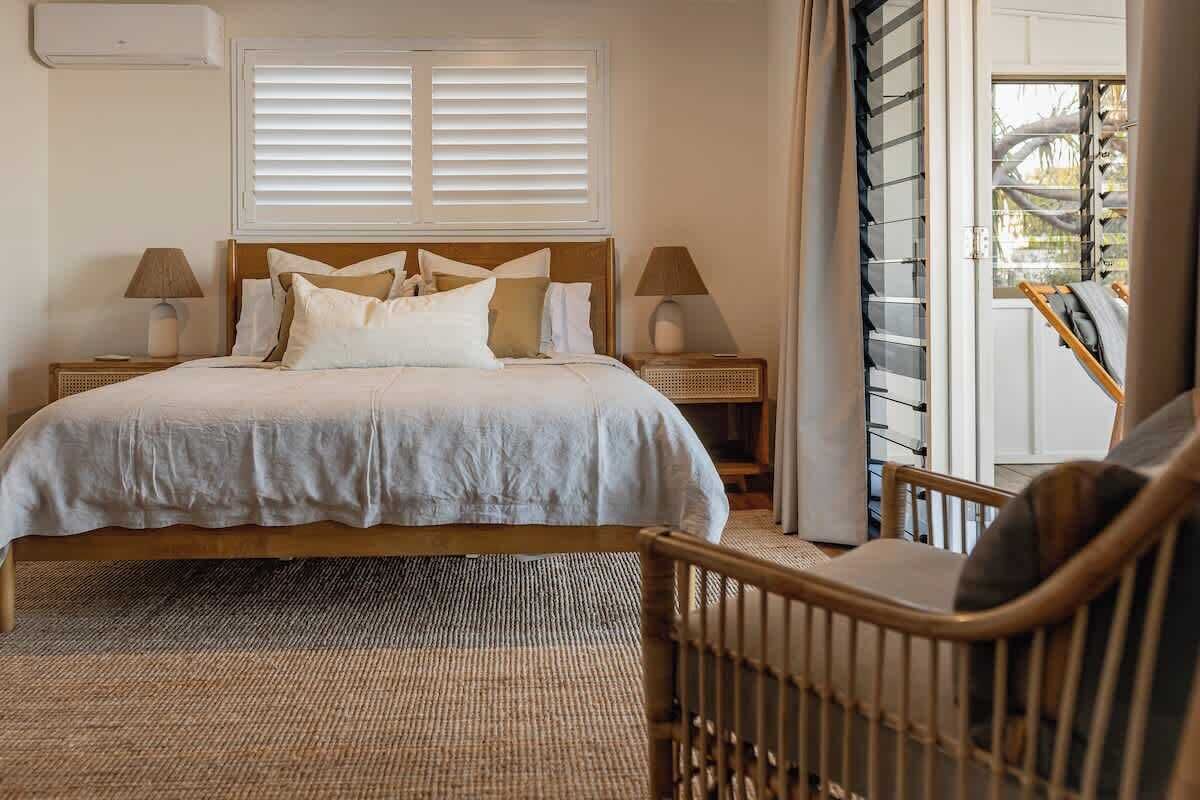 3 chambres, fer et planche à repasser, Wi-Fi, draps fournis