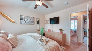 3 bedrooms, WiFi, bed sheets