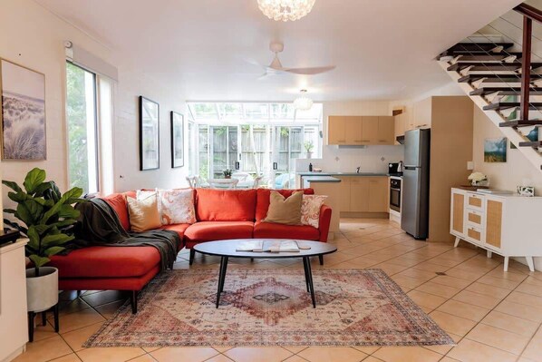 Téléviseur, lecteur de DVD